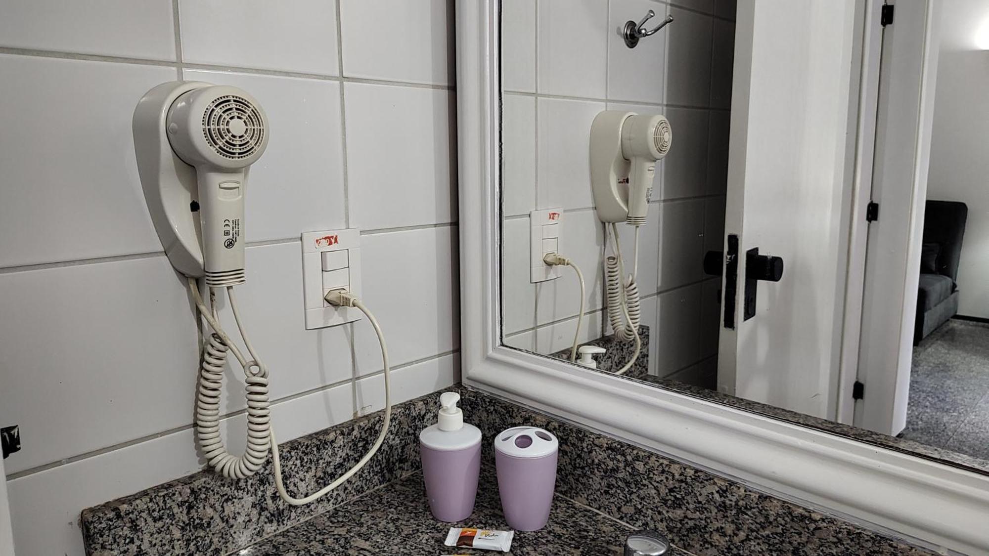 Lindo Flat Meireles 203 Pertinho Beira Mar * 福塔莱萨